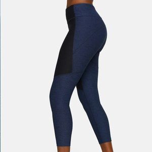 Outdoor Voices 3/4 Warmup Legging